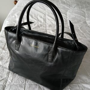 Black Leather Cole Haan Hand Bag